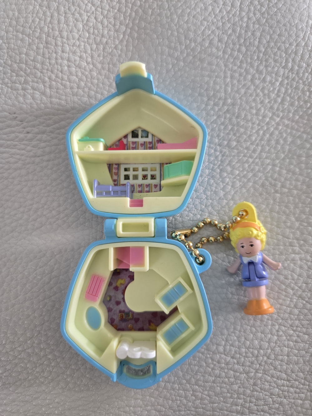 NWT Polly Pocket Miniature Keychain Capsule Toy Bandai Gashapon Blue - Volume 1